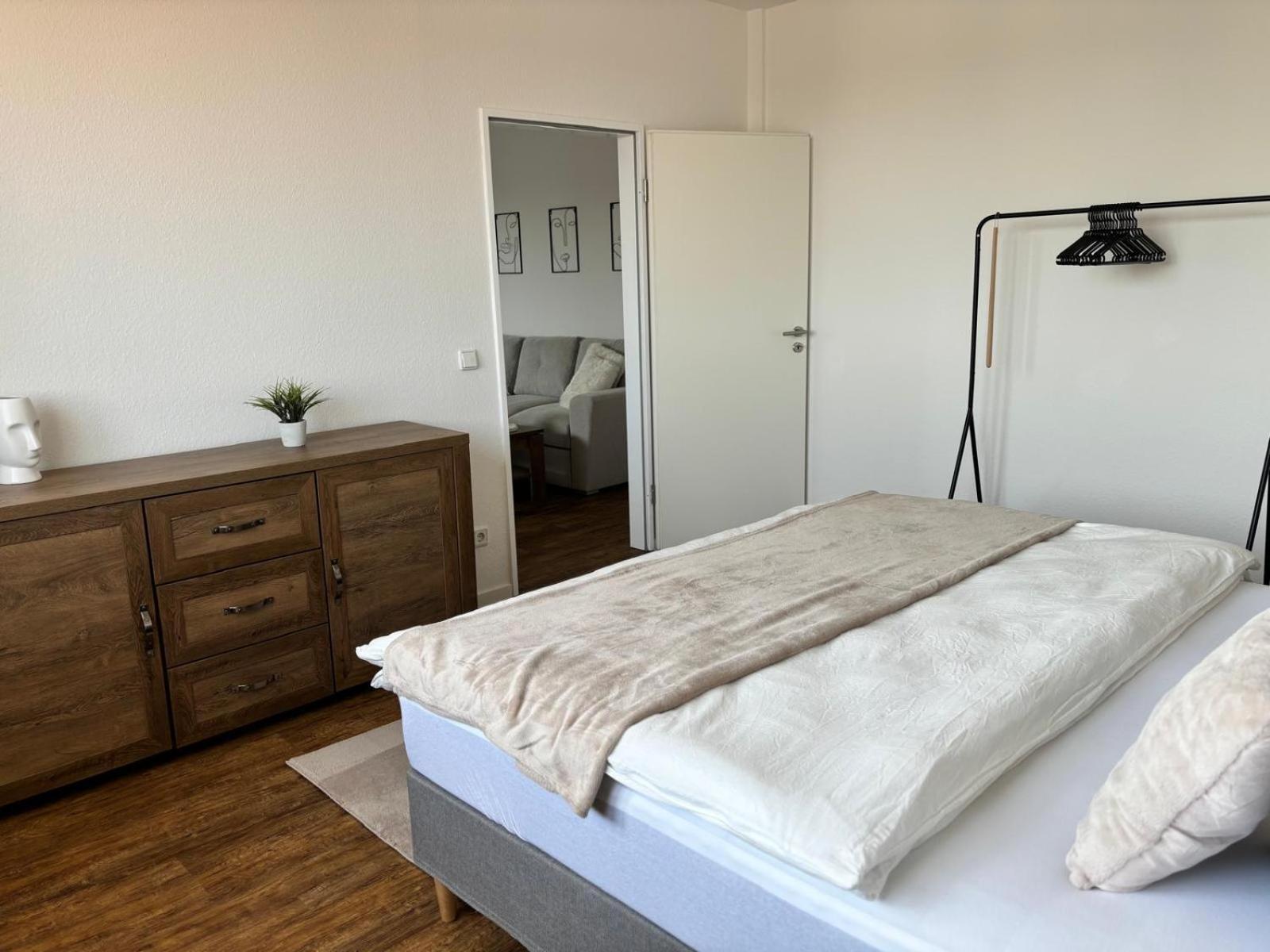 Apartment H&w I
